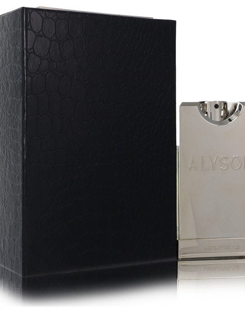 Load image into Gallery viewer, Rhum D'hiver by Alyson Oldoini Eau De Parfum Spray
