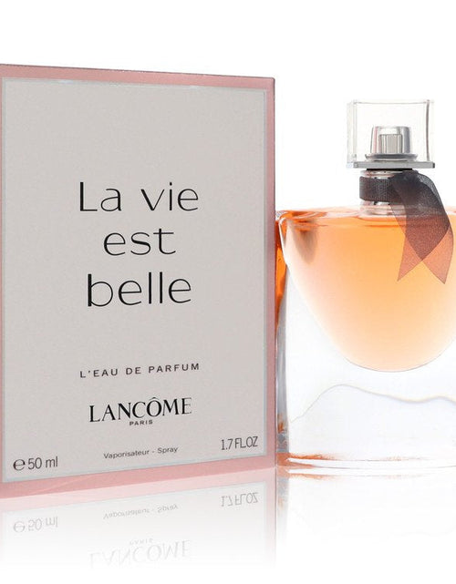 Load image into Gallery viewer, La Vie Est Belle by Lancome Eau De Parfum Spray
