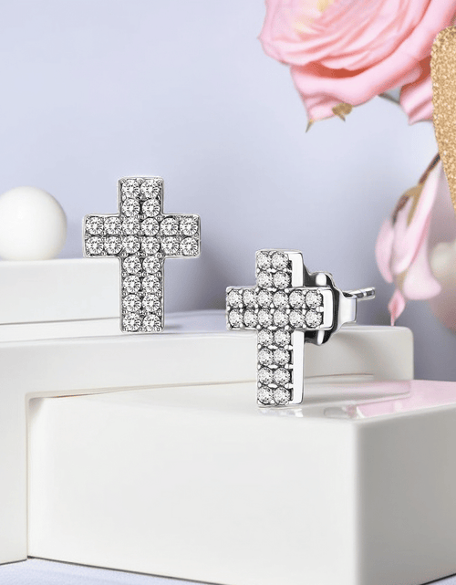 Load image into Gallery viewer, DA098 - High polished (no plating) Stainless Steel Earrings with AAA Grade CZ in Clear
