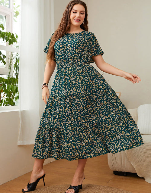 Load image into Gallery viewer, Honey Plus Size Floral Round Neck Short Sleeve Midi Dress
