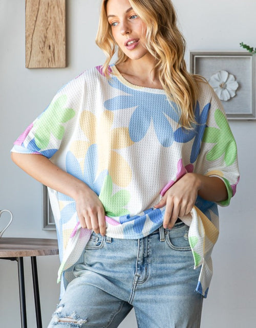 Load image into Gallery viewer, HOPELY Floral Round Neck Waffle T-Shirt
