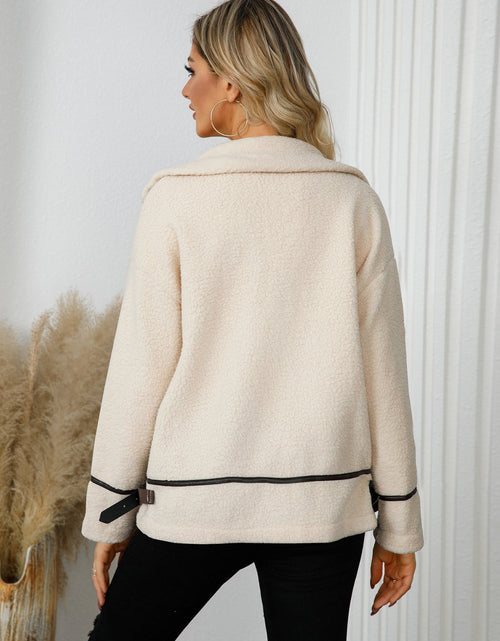 Load image into Gallery viewer, Pocketed Button Down Collared Neck Jacket
