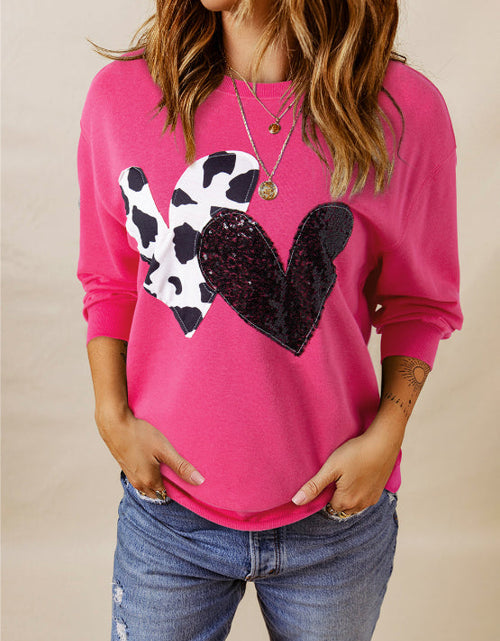 Load image into Gallery viewer, Heart Patch Long Sleeve Sweatshirt
