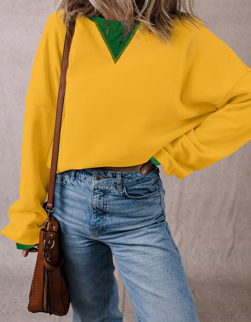 Load image into Gallery viewer, Contrast Round Neck Long Sleeve Sweatshirt

