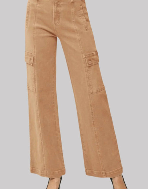 Load image into Gallery viewer, RISEN Full Size High Rise Wide Leg Cargo Jeans
