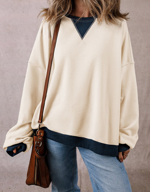 Load image into Gallery viewer, Contrast Round Neck Long Sleeve Sweatshirt
