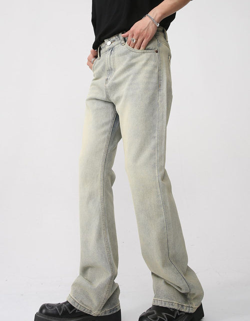 Load image into Gallery viewer, Mid Rise Jeans with Pockets
