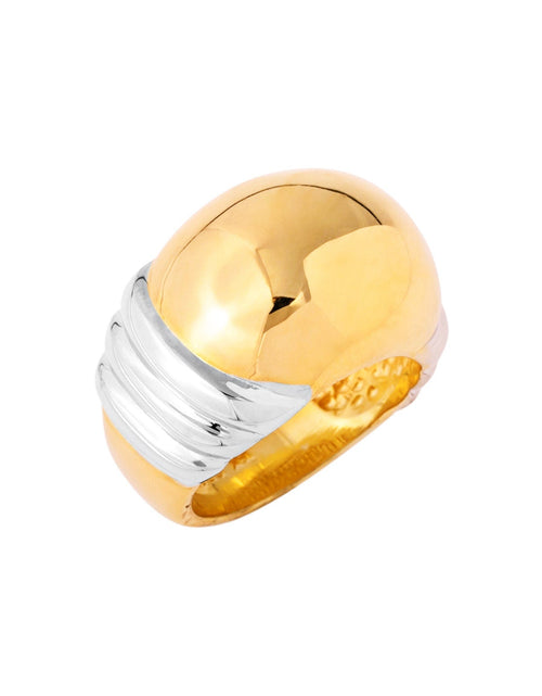 Load image into Gallery viewer, Vintage Women's Dome Ring 18k Gold Ring  Size: 7 by PVD Vintage Jewelry
