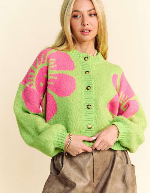 Load image into Gallery viewer, Davi &amp; Dani Flower Contrast Round Neck Long Sleeve Cardigan
