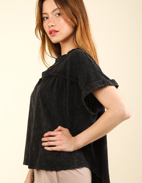 Load image into Gallery viewer, VERY J Nochted Short Sleeve Washed T-Shirt
