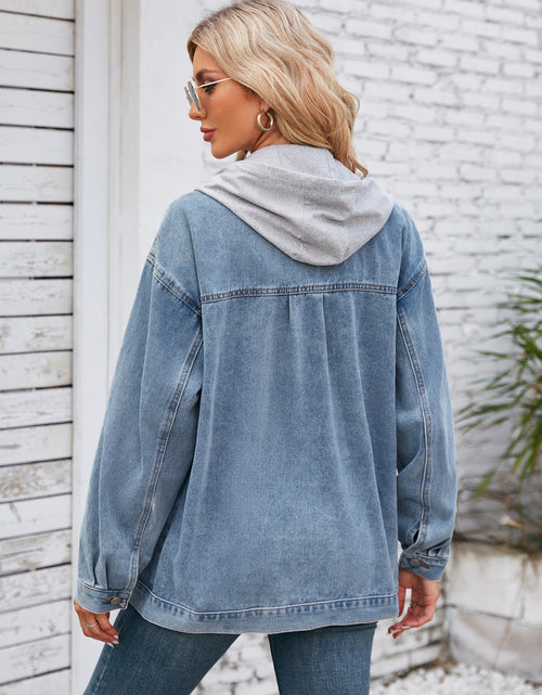 Load image into Gallery viewer, Pocketd Button Up Detachable Hooded Denim Jacket
