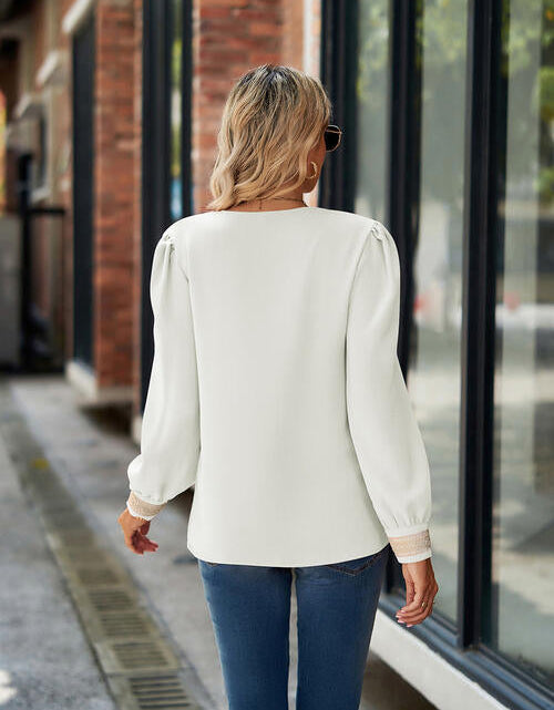 Load image into Gallery viewer, V-Neck Lace Detail Long Sleeve Top
