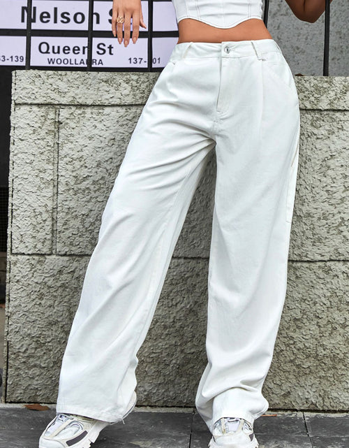Load image into Gallery viewer, Wide Leg Jeans with Pockets
