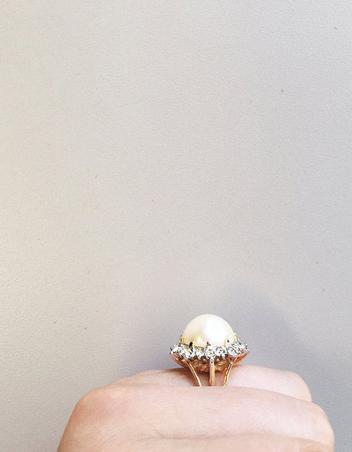 Load image into Gallery viewer, Vintage Ring 1970s Pearl Bead and Swarovski Crystal Ring 18k Gold  #R1782 by PVD Vintage Jewelry
