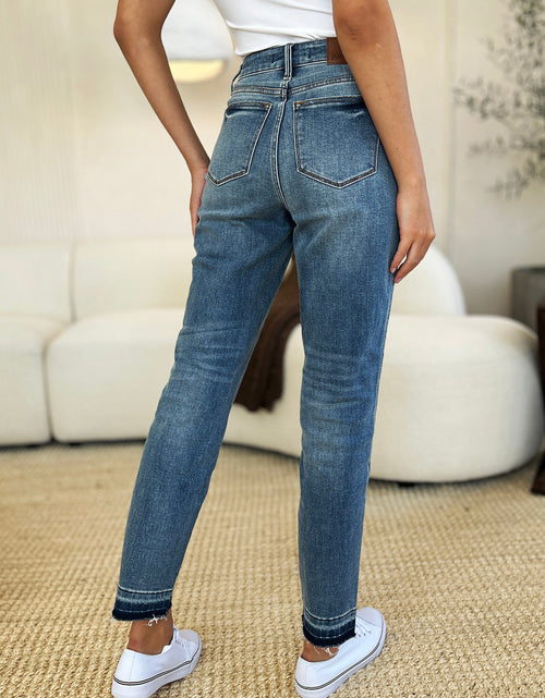 Load image into Gallery viewer, Judy Blue Full Size Mid Rise Rigid Magic Release Hem Jeans
