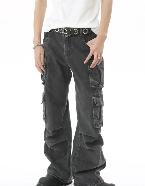Load image into Gallery viewer, Men's Multi-Pocket Pleated Cargo Jeans
