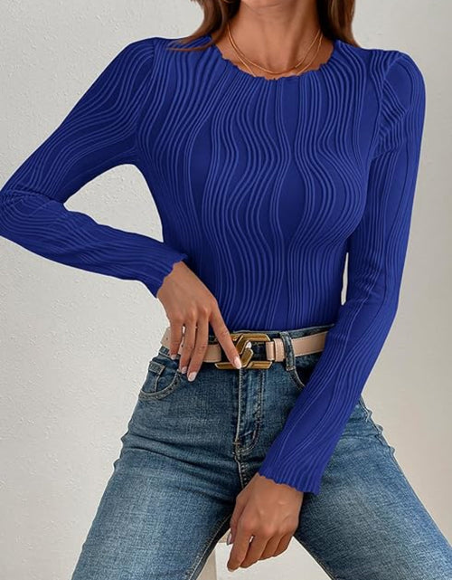 Load image into Gallery viewer, Textured Round Neck Long Sleeve Top
