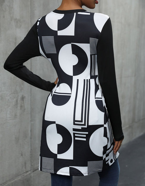 Load image into Gallery viewer, Perfee Geometric Round Neck Long Sleeve T-Shirt
