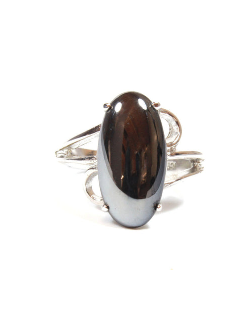 Load image into Gallery viewer, Vintage Ring Genuine Onyx 18k White Gold Electroplated Cocktail Ring Made in USA by PVD Vintage Jewelry
