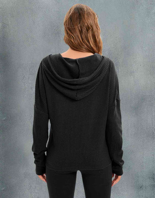 Load image into Gallery viewer, Waffle-Knit Drawstring Drop Shoulder Hoodie
