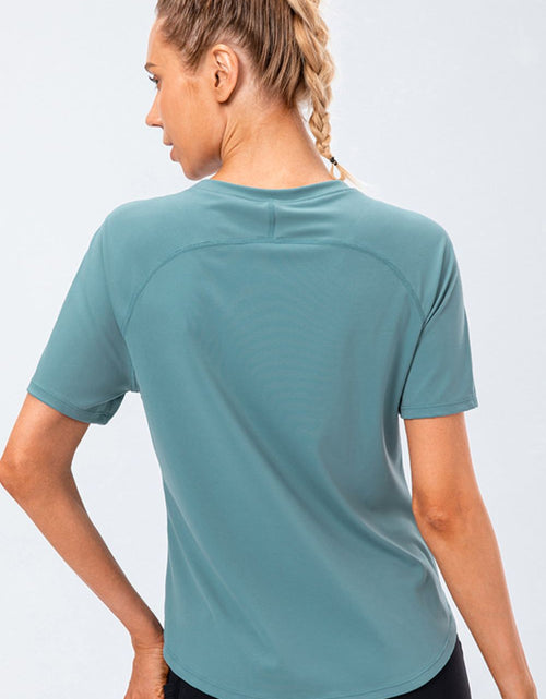 Load image into Gallery viewer, Round Neck Raglan Sleeve Active Tee
