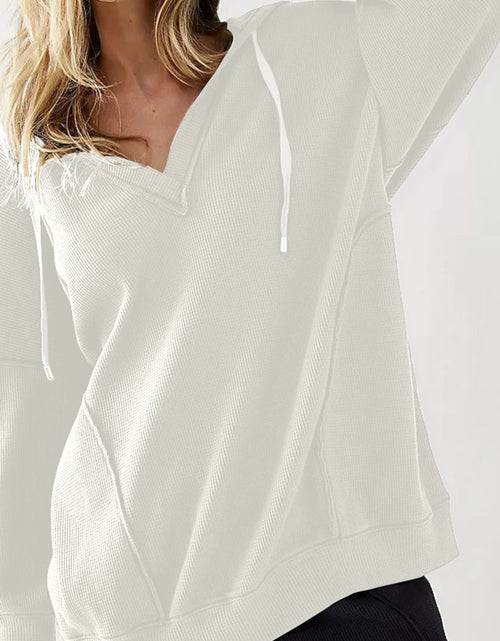 Load image into Gallery viewer, Exposed Seam Drawstring Long Sleeve Hoodie
