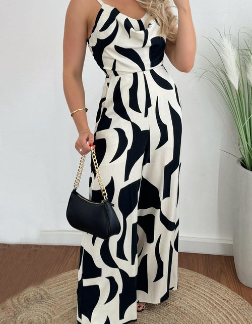 Load image into Gallery viewer, Two-Tone Spaghetti Strap Wide Leg Jumpsuit
