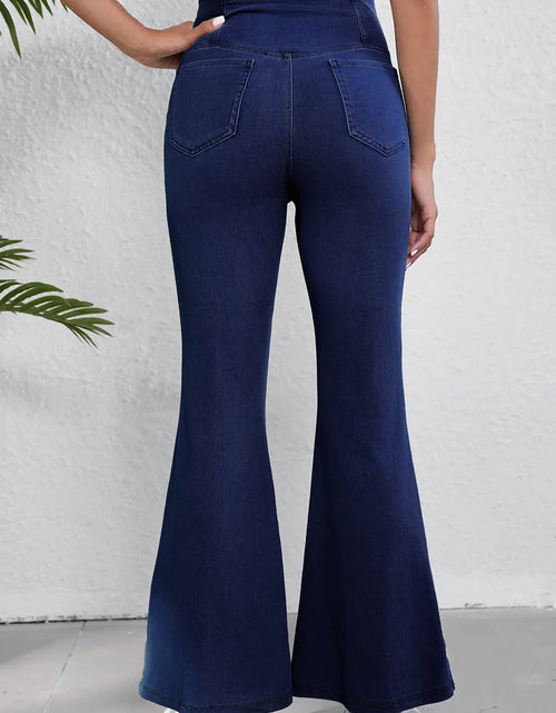 Load image into Gallery viewer, Asymmetric Waist Flare Jeans
