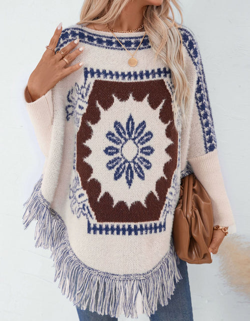 Load image into Gallery viewer, Fringe Geometric Long Sleeve Poncho
