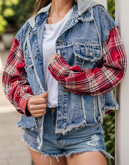 Load image into Gallery viewer, Raw Hem Drawstring Plaid Denim Jacket

