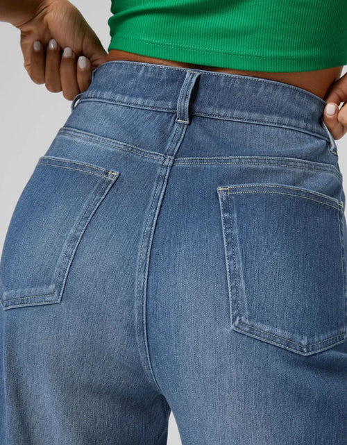 Load image into Gallery viewer, High Rise Rolled Straight Leg Jeans
