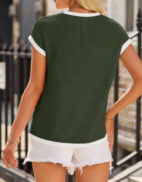 Load image into Gallery viewer, Contrast Trim Round Neck Short Sleeve T-Shirt
