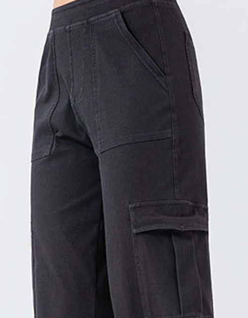 Load image into Gallery viewer, Buttoned Pocketed Long Jeans
