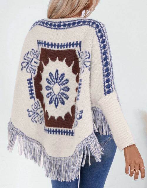 Load image into Gallery viewer, Fringe Geometric Long Sleeve Poncho
