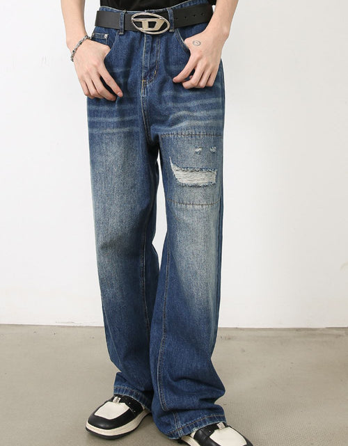 Load image into Gallery viewer, Men's Distressed Jeans with Pockets
