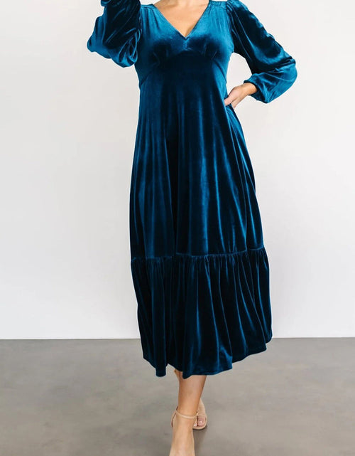 Load image into Gallery viewer, V-Neck Long Sleeve Midi Velvet Dress
