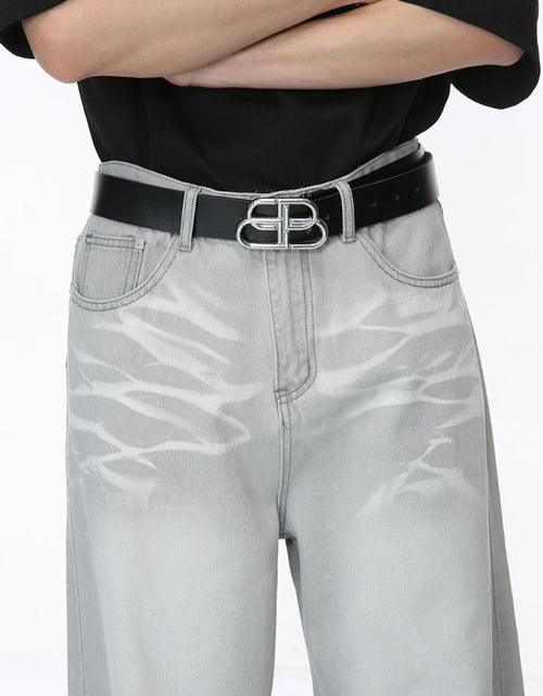 Load image into Gallery viewer, Washed Cat Whisker Straight-Leg Jeans
