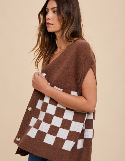 Load image into Gallery viewer, Annie Wear Checkered Button Down Short Sleeve Cardigan
