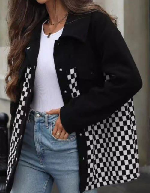 Load image into Gallery viewer, Checkered Snap Down Long Sleeve Jacket
