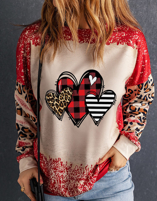 Load image into Gallery viewer, Heart Leopard Round Neck Sweatshirt
