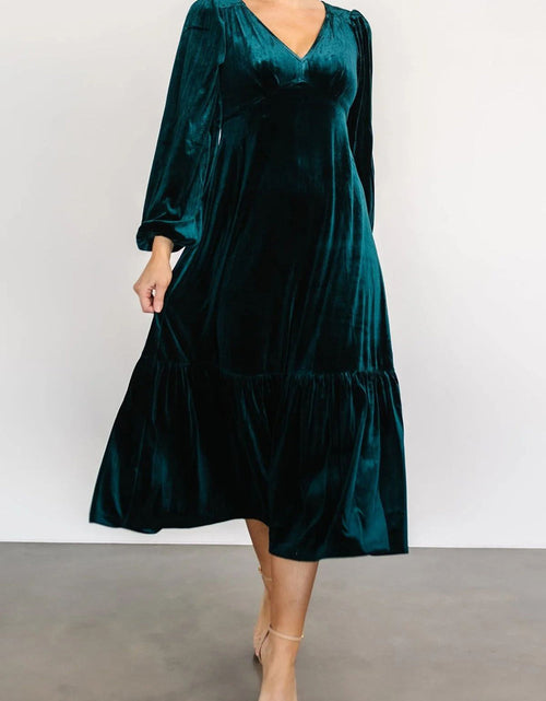Load image into Gallery viewer, V-Neck Long Sleeve Midi Velvet Dress
