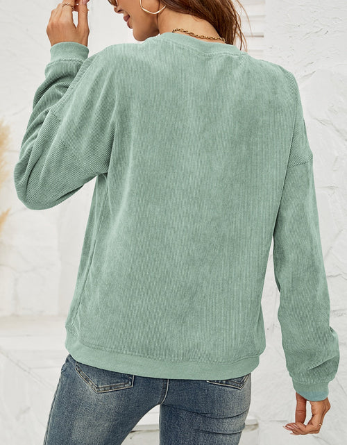 Load image into Gallery viewer, MERRY CHRISTMAS Graphic Sweatshirt
