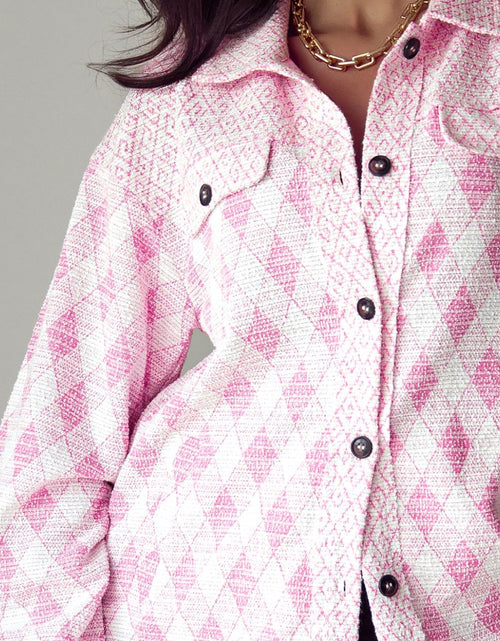 Load image into Gallery viewer, Geometric Print Textured Flap Pocket Shacket
