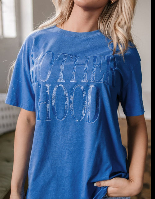 Load image into Gallery viewer, MOTHERHOOD Letter Graphic T-Shirt
