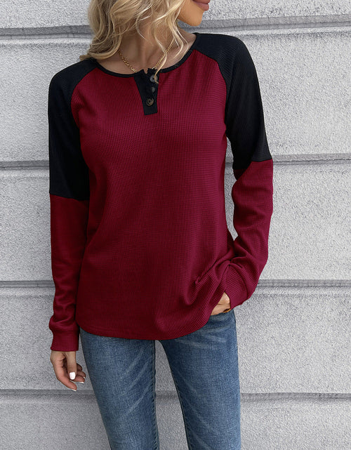 Load image into Gallery viewer, Ivy Lane Contrast Buttoned Round Neck Raglan Sleeve Top
