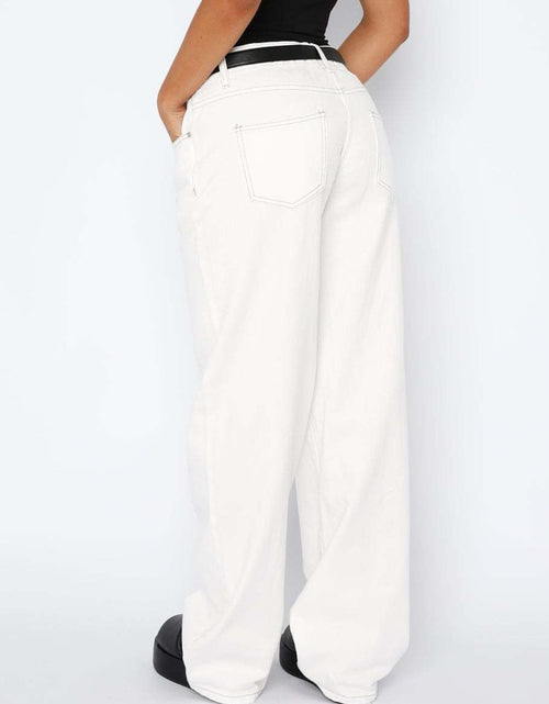 Load image into Gallery viewer, Wide Leg Jeans with Pockets
