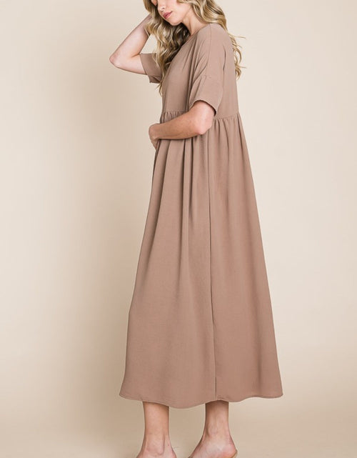 Load image into Gallery viewer, BOMBOM Round Neck Ruched Midi Dress
