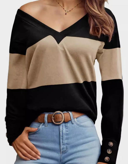 Load image into Gallery viewer, Decorative Button Contrast V-Neck Long Sleeve T-Shirt
