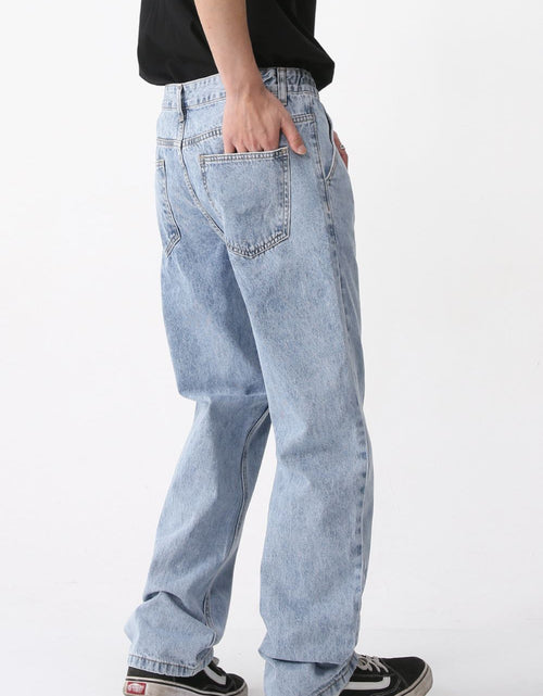 Load image into Gallery viewer, Mid Rise Baggy Jeans with Pockets
