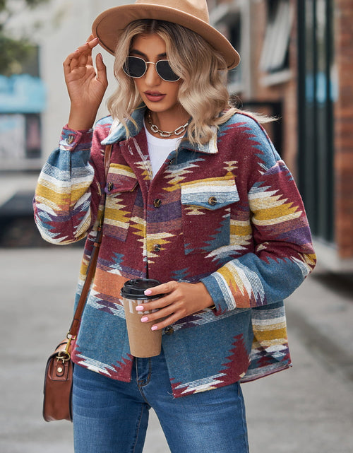 Load image into Gallery viewer, Printed Collared Neck Jacket
